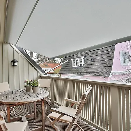 Haus Kastanienallee 4 1 Stranddiestel